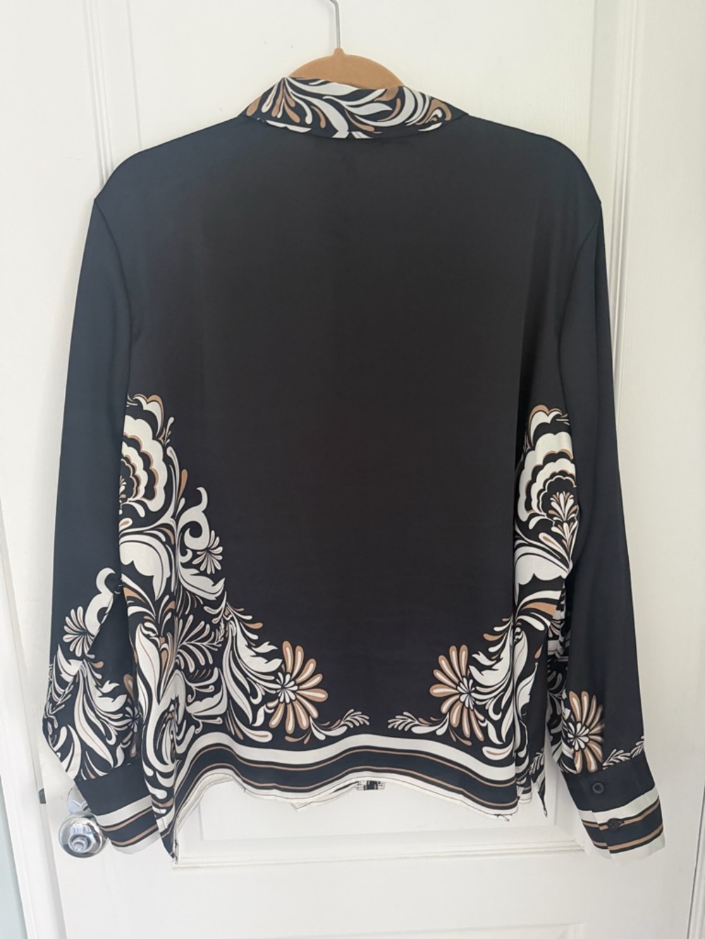 Ellen Tracy Blouse with Cream & Brown Baroque Print XL - Picture 4 of 5